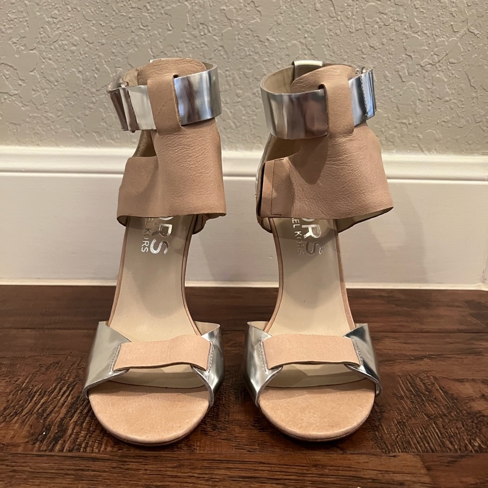 Michael Kors Pumps